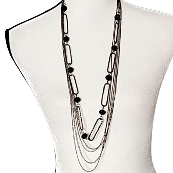 5/$25 Vintage black chain beaded multi layer necklace - Picture 3 of 10